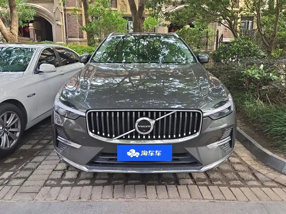 Volvo XC60 2021