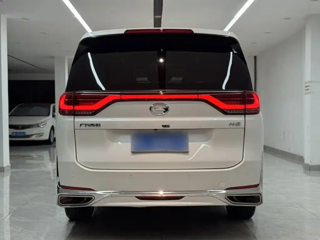 GAC Motor Trumpchi M8 2021 — фото 7