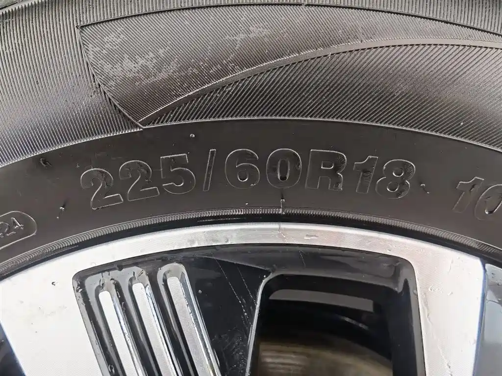 BYD Seal 05 DM-i 2025 — фото 24
