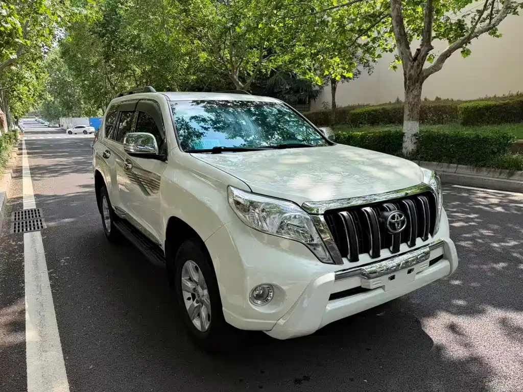 Toyota Prado 2016 — фото 7