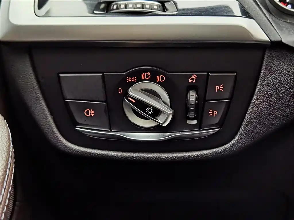 BMW X4 2020 — фото 21
