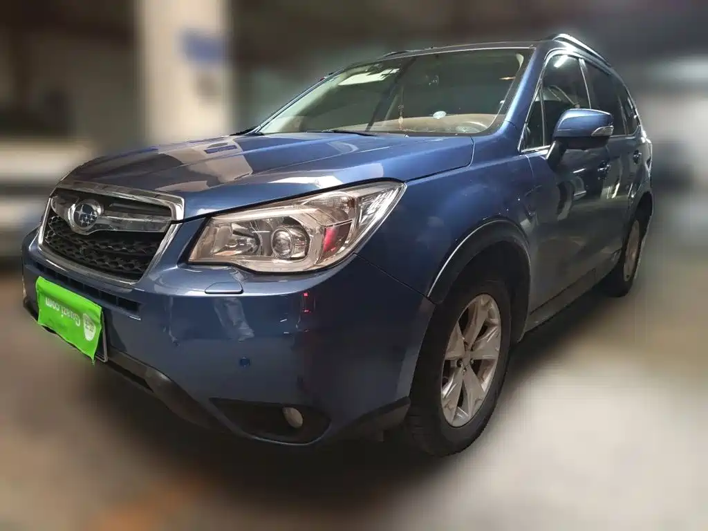 Subaru Forester 2014 — фото 2