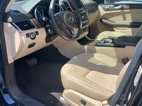 Mercedes-Benz GLS 2016