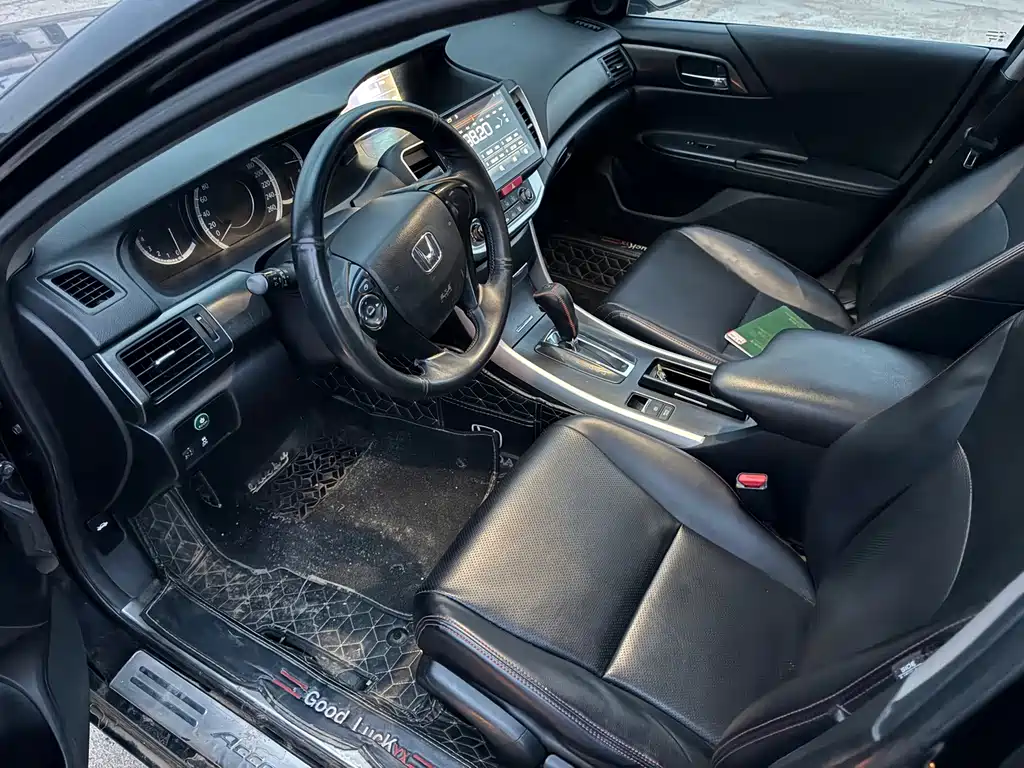 Honda Accord 2016 — фото 4