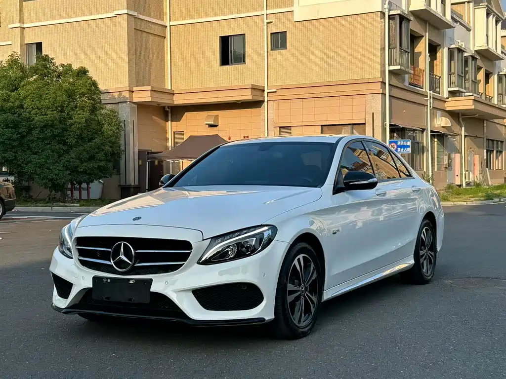Mercedes-Benz C-Class 2018 — фото 1