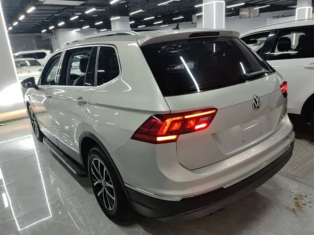 Volkswagen Tiguan L 2018