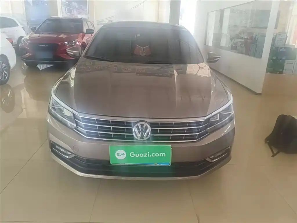 Volkswagen Passat 2017 — фото 3
