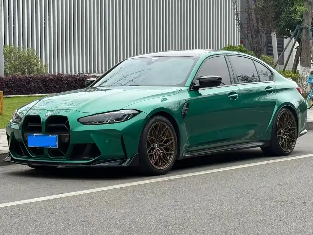 BMW M3 2021 — фото 1