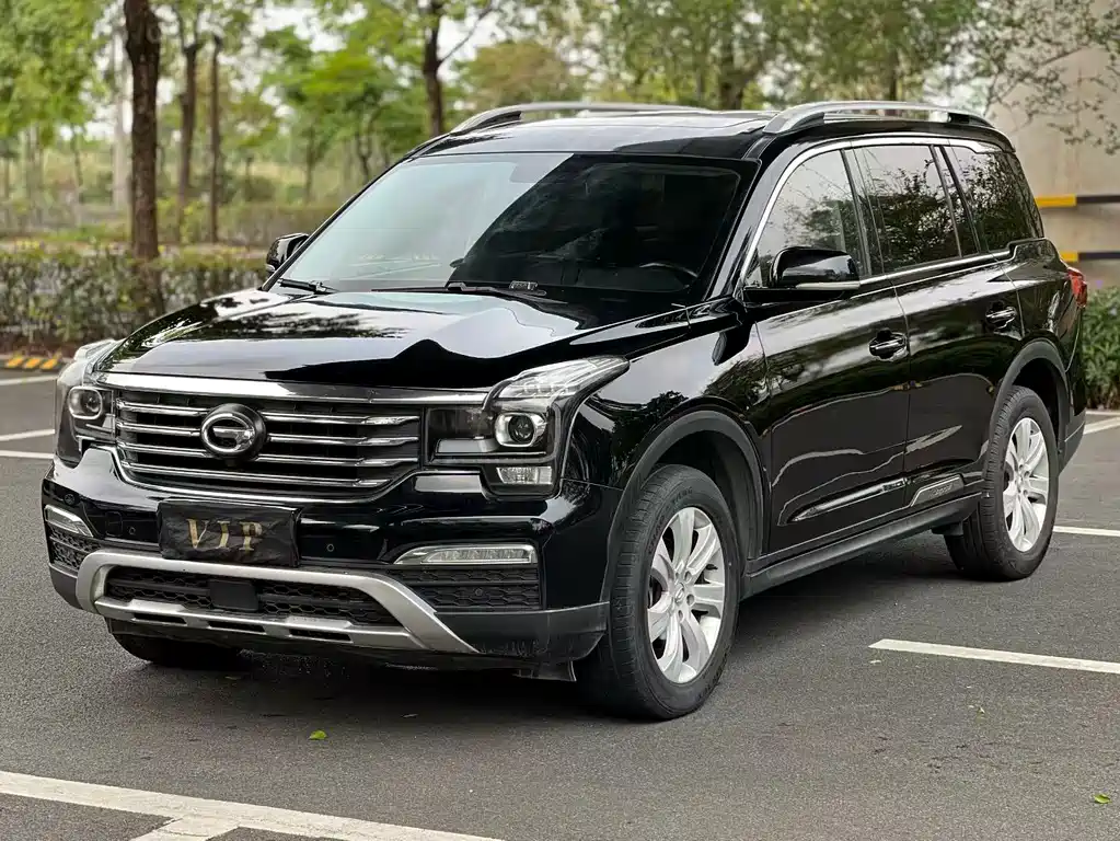 GAC Motor Trumpchi GS8 2017 — фото 1
