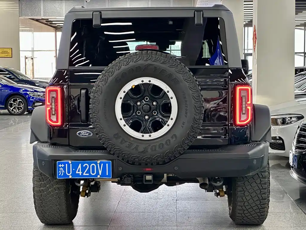 Ford Bronco 2024 — фото 16