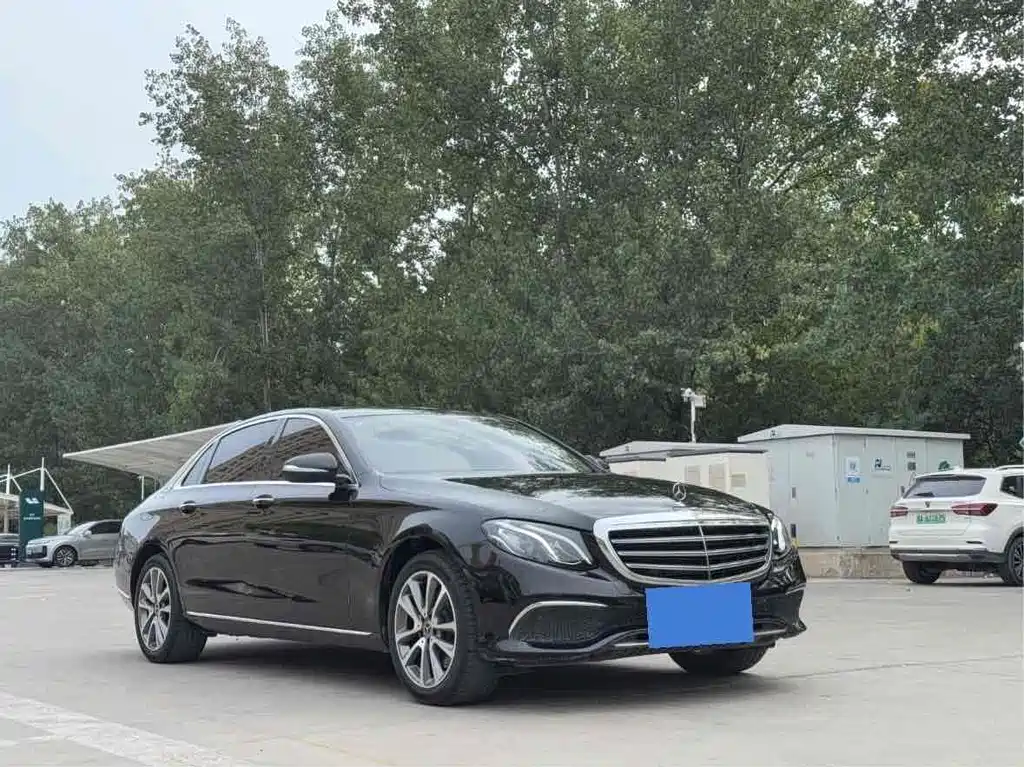 Mercedes-Benz E-Class 2020 — фото 3