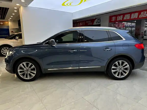 Lincoln MKX 2018