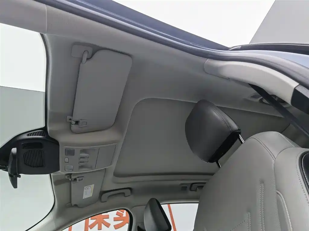 Ford Escape 2024 — фото 14