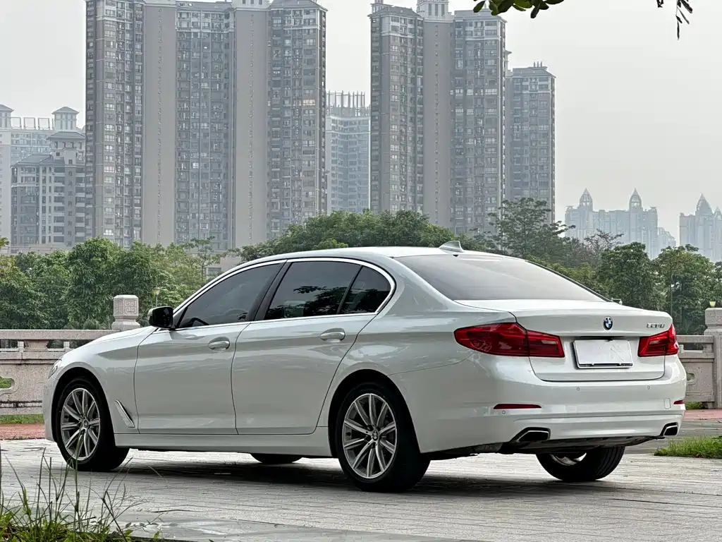 BMW 5 Series 2018