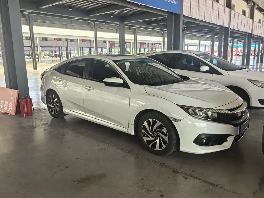 Honda Civic 2019 — фото 2