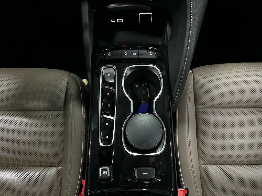 Buick Envision Plus 2021 — фото 10