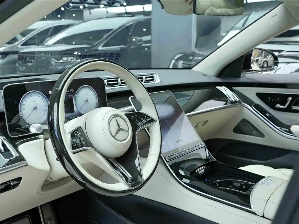 Mercedes-Benz S-Class 2023 — фото 17