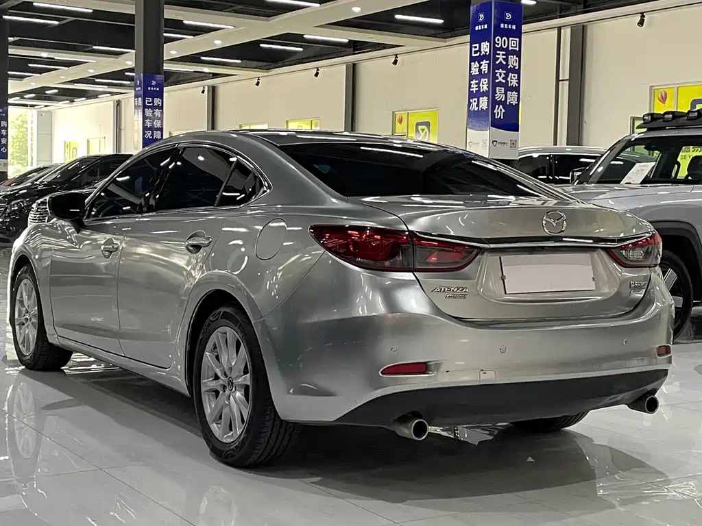 Mazda Atenza 2018 — фото 6
