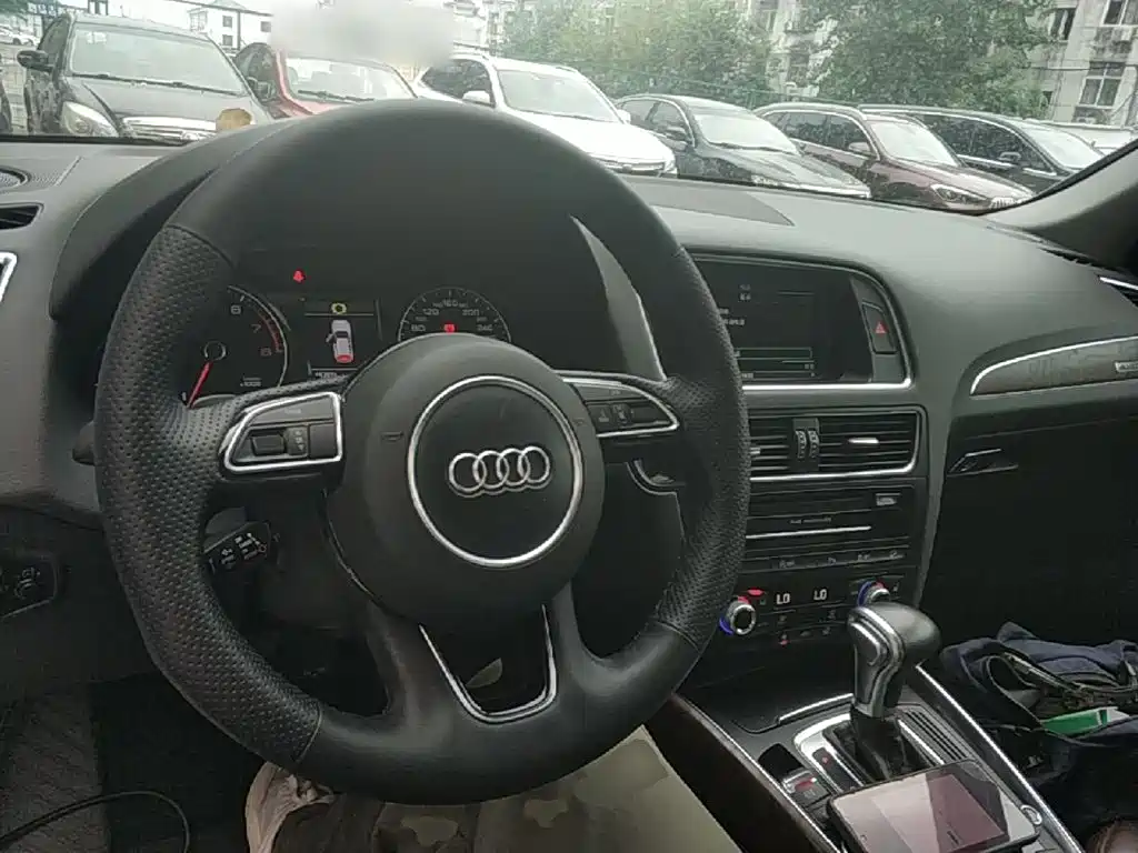 Audi Q5 2016 — фото 10