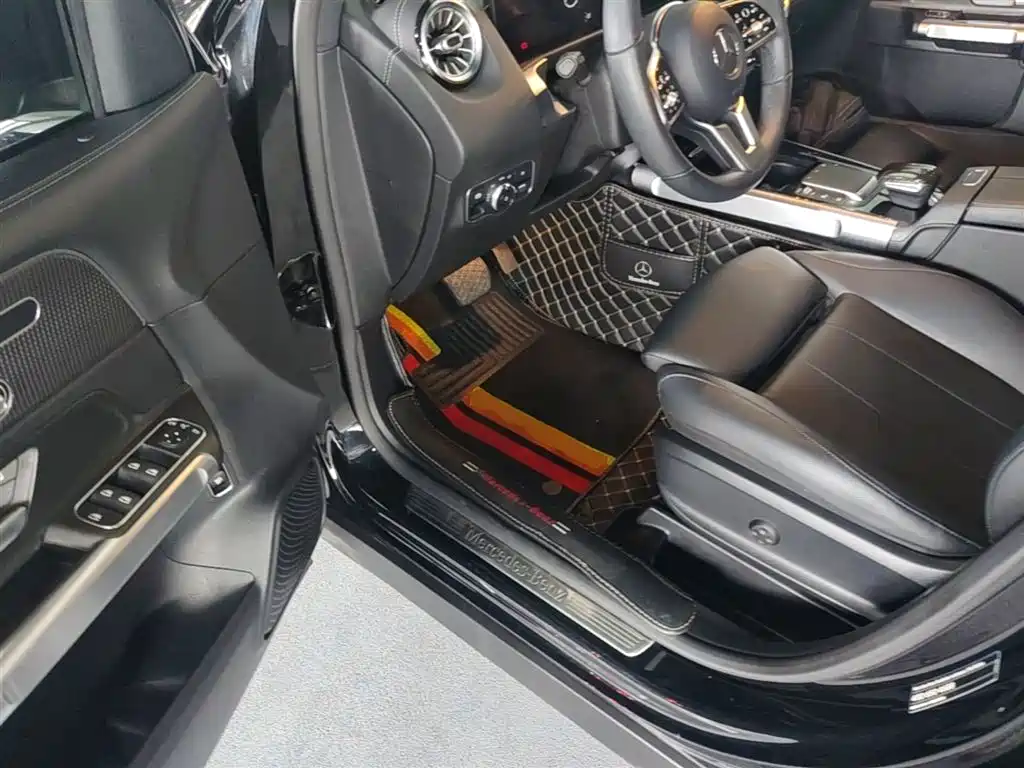 Mercedes-Benz GLB 2021 — фото 16
