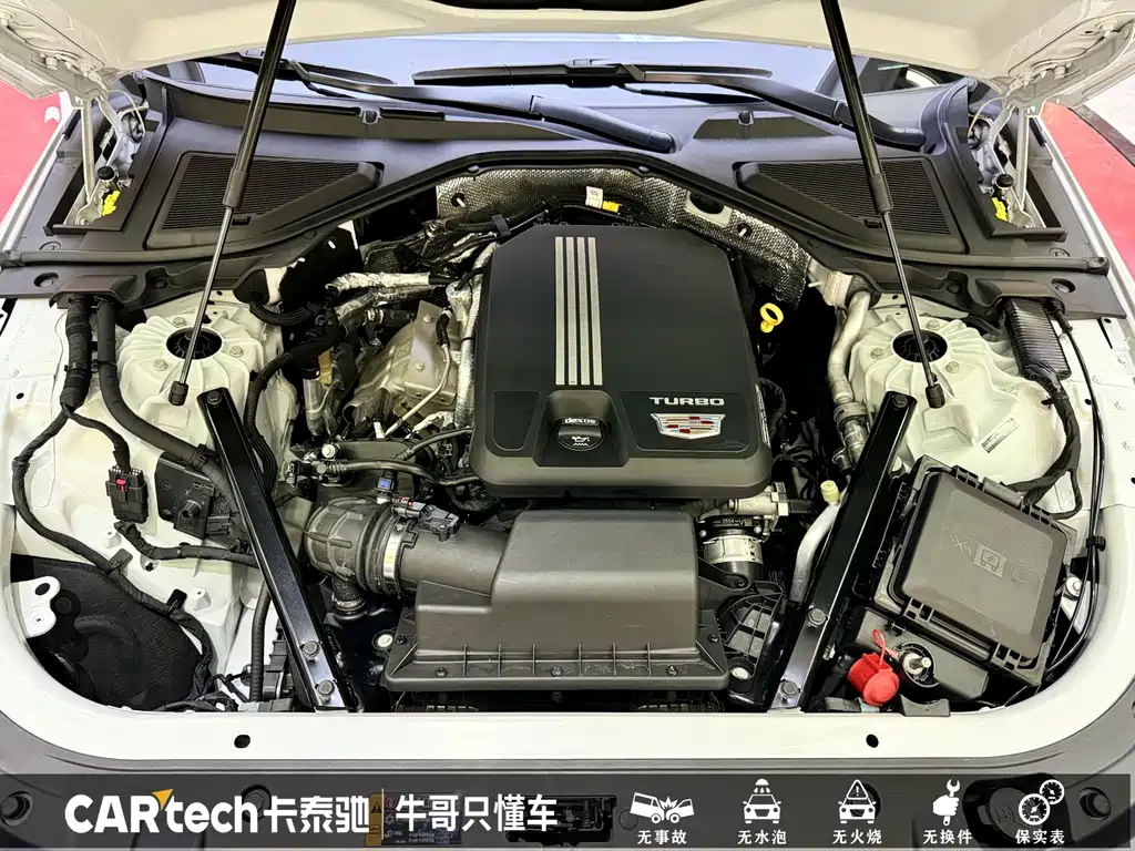 Cadillac CT6 2023 — фото 20