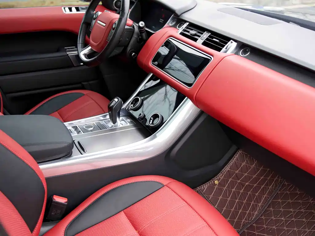 Land Rover Sport 2019 — фото 11