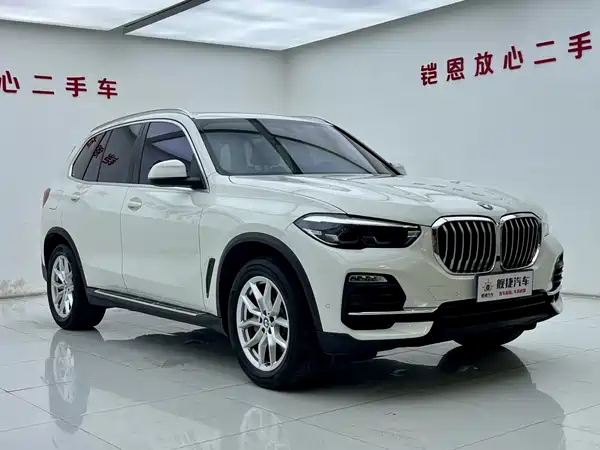 BMW X5 2019