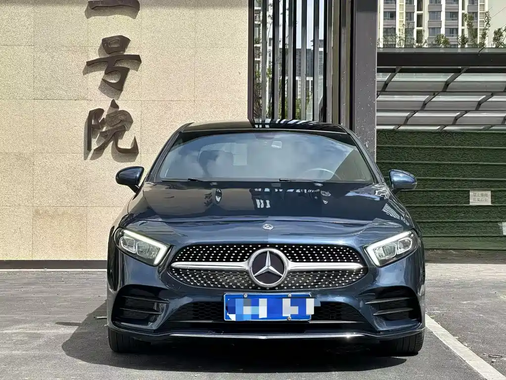 Mercedes-Benz A-Class 2020 — фото 2