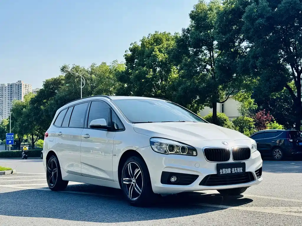 BMW 2 Series Gran Tourer 2016 — фото 20