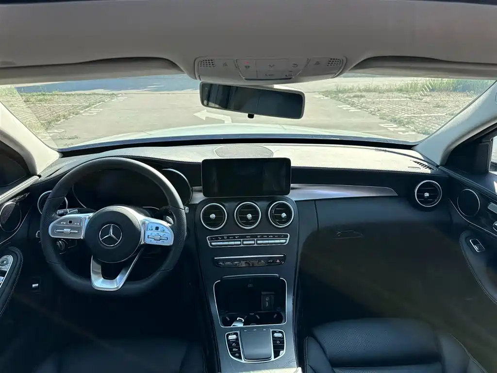Mercedes-Benz C-Class 2020 — фото 10