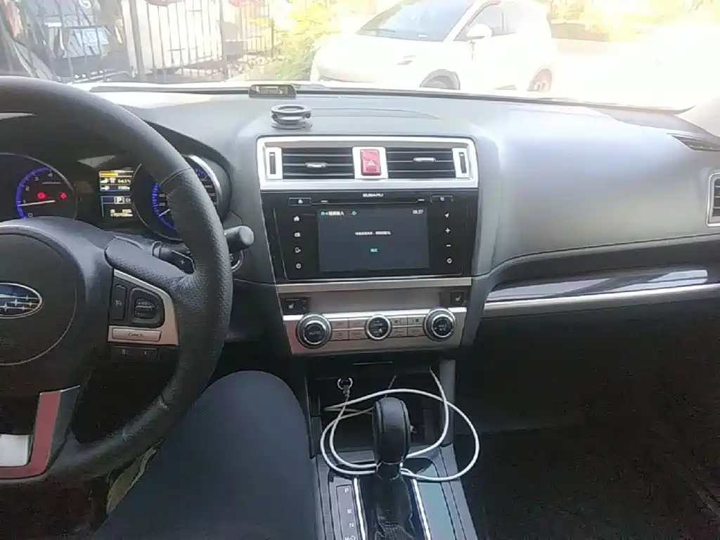 Subaru Outback 2015 — фото 6