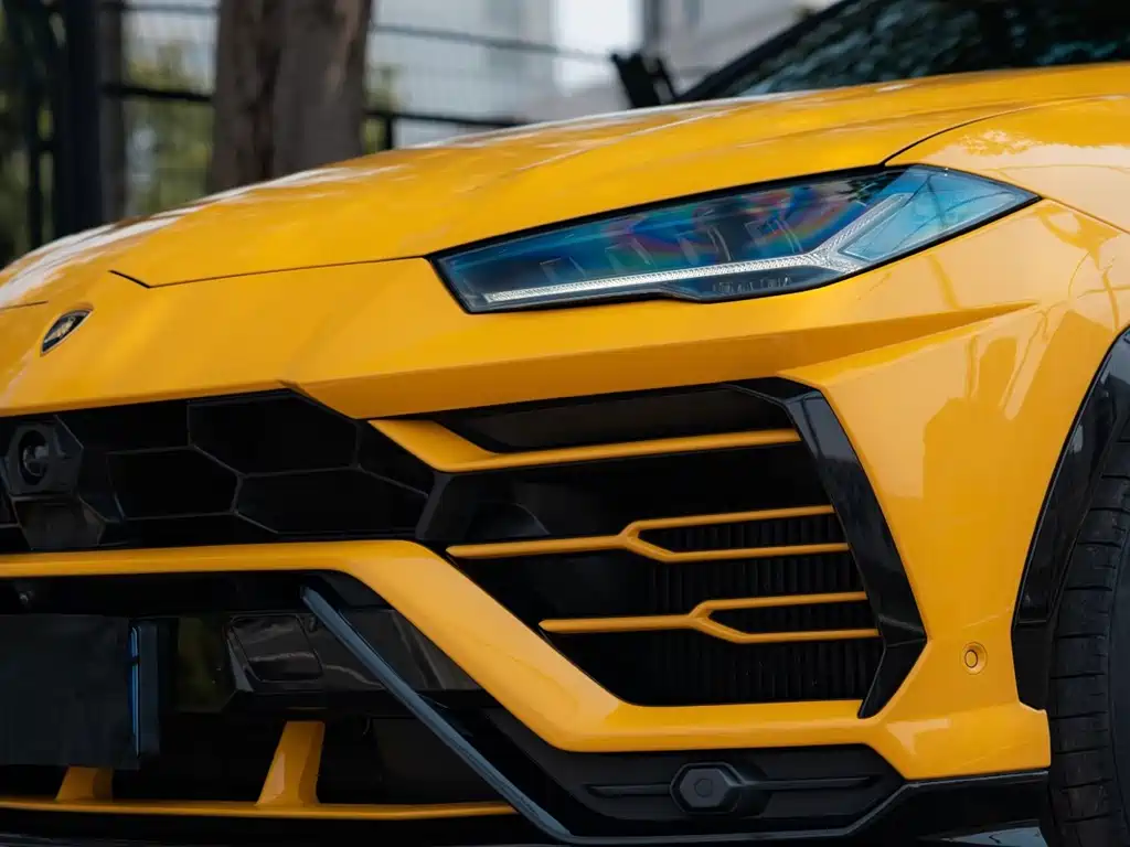 Lamborghini Urus 2020 — фото 2