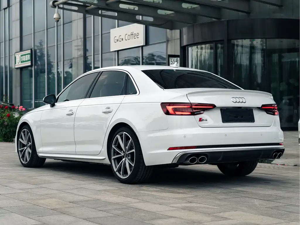 Audi S4 2019