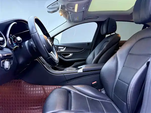 Mercedes-Benz C-Class 2019
