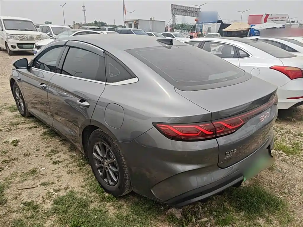 BYD Qin L 2025 — фото 5