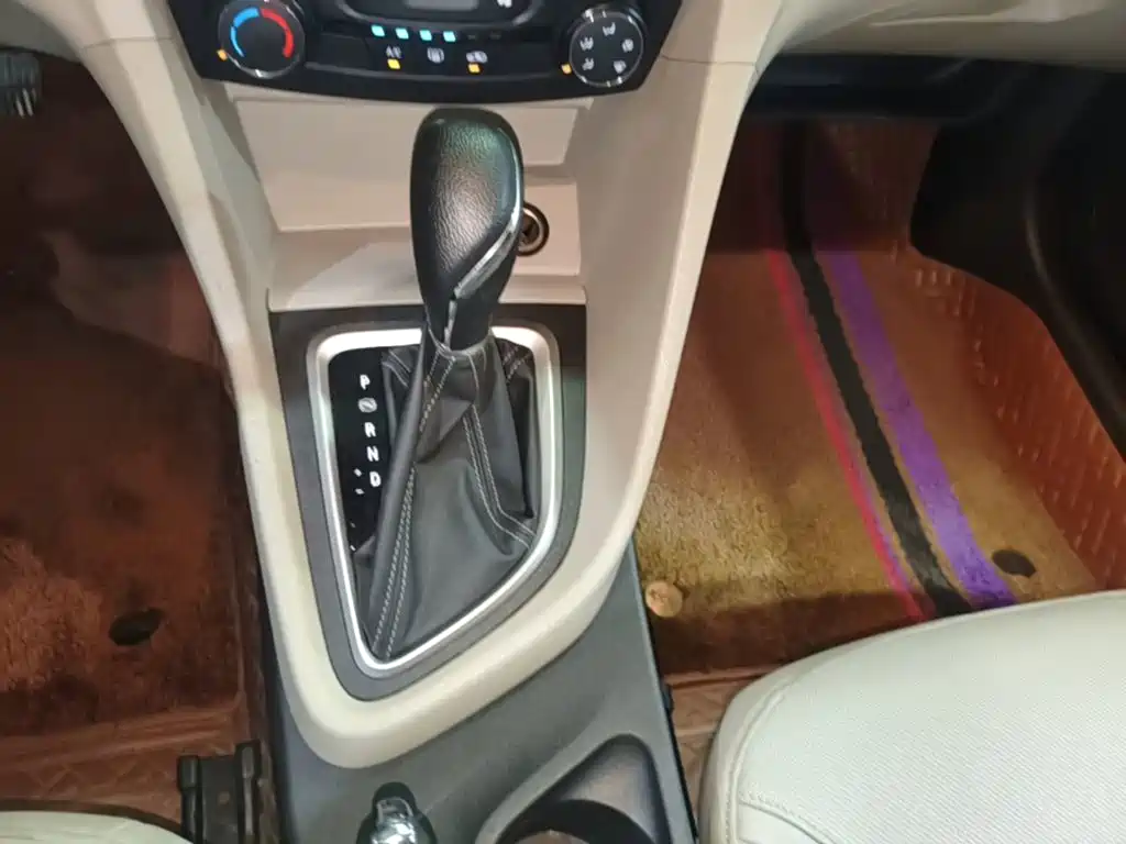 Buick Excelle 2020 — фото 14