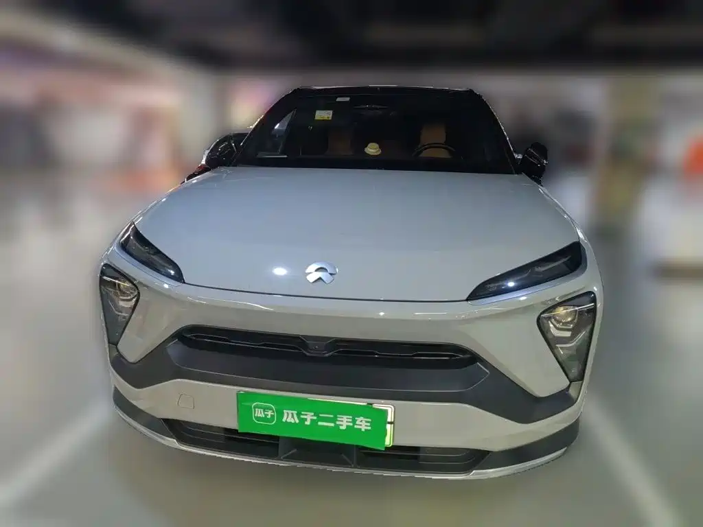 NIO ES6 2021
