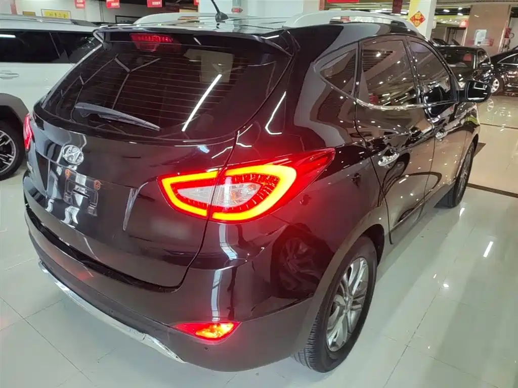 Hyundai ix35 2015 — фото 7