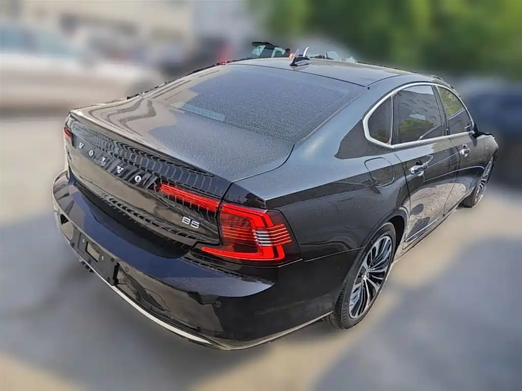 Volvo S90 2022 — фото 12