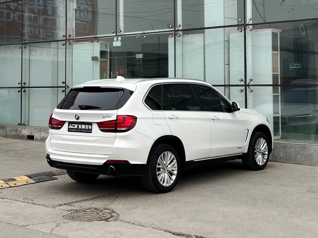 BMW X5 2015 — фото 4