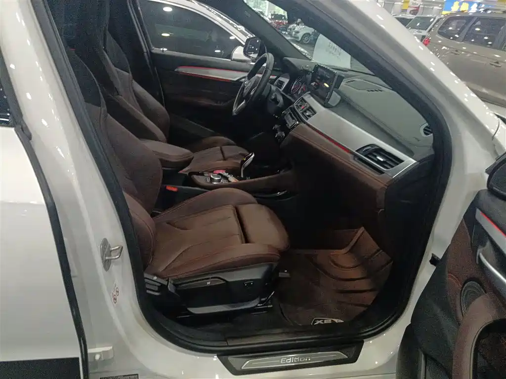 BMW X2 2021 — фото 16
