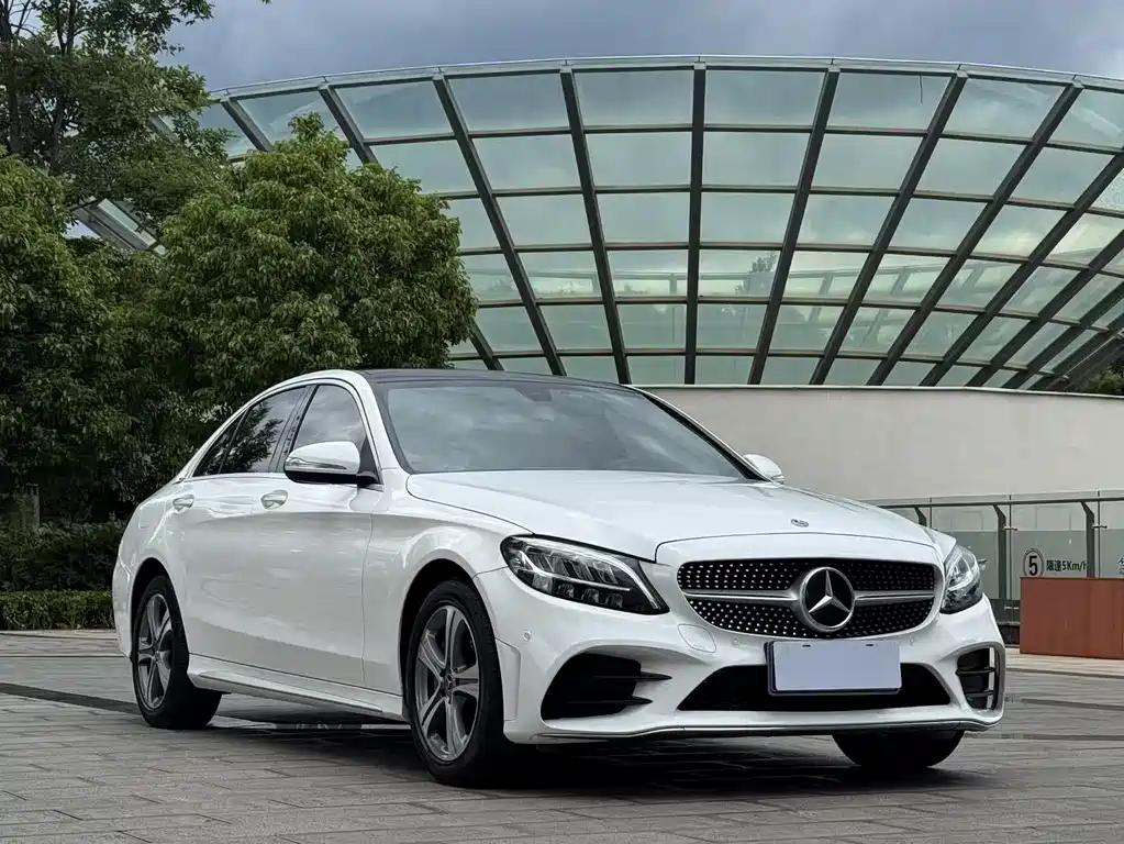 Mercedes-Benz C-Class 2020 — фото 3