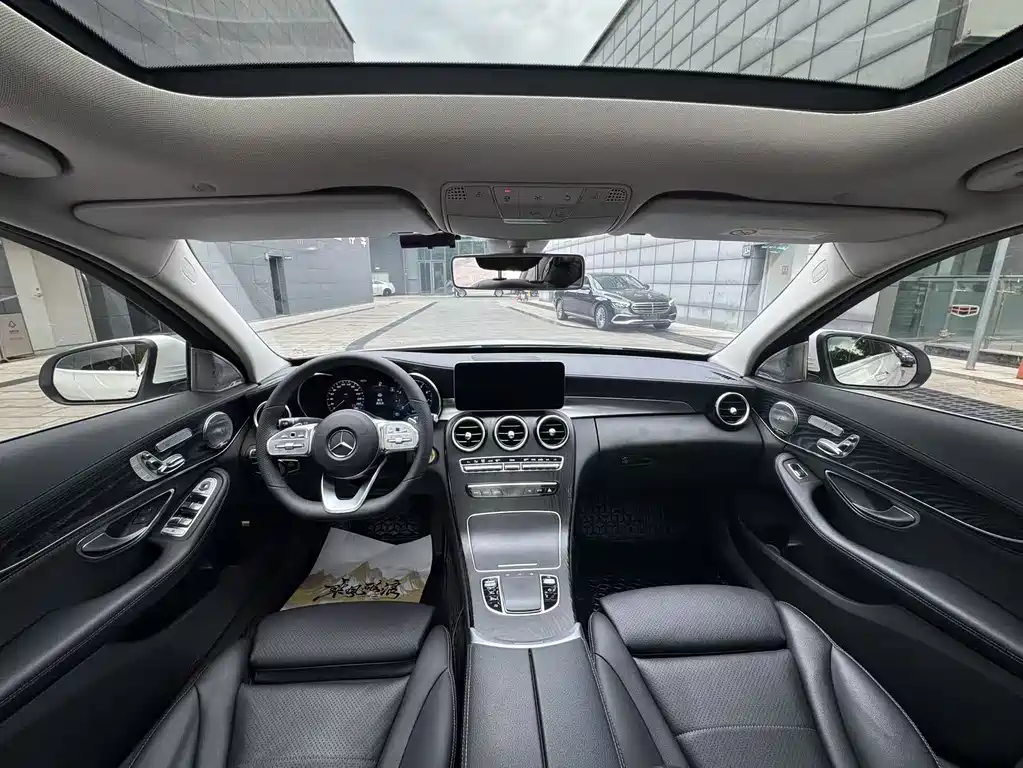 Mercedes-Benz C-Class 2020 — фото 5