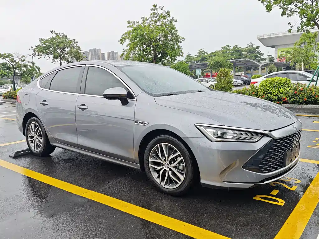 BYD Qin PLUS 2023 — фото 3