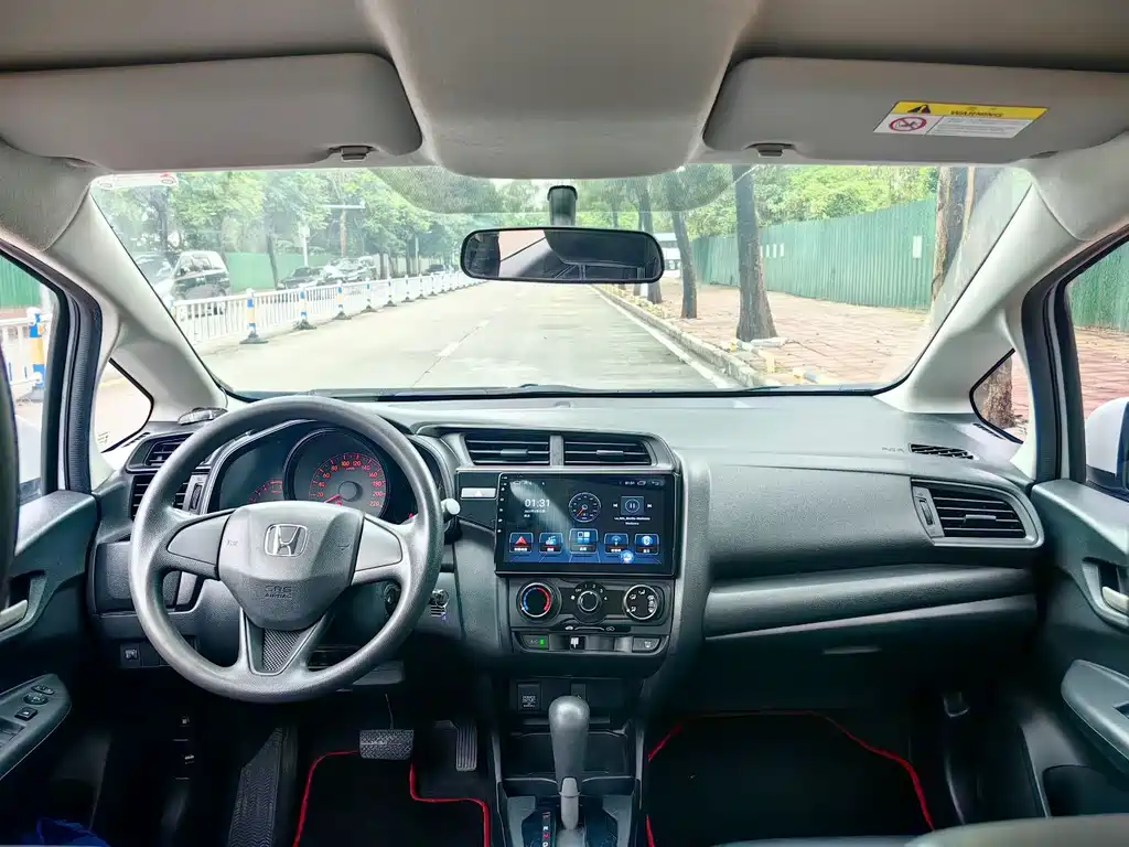 Honda Fit 2019 — фото 5