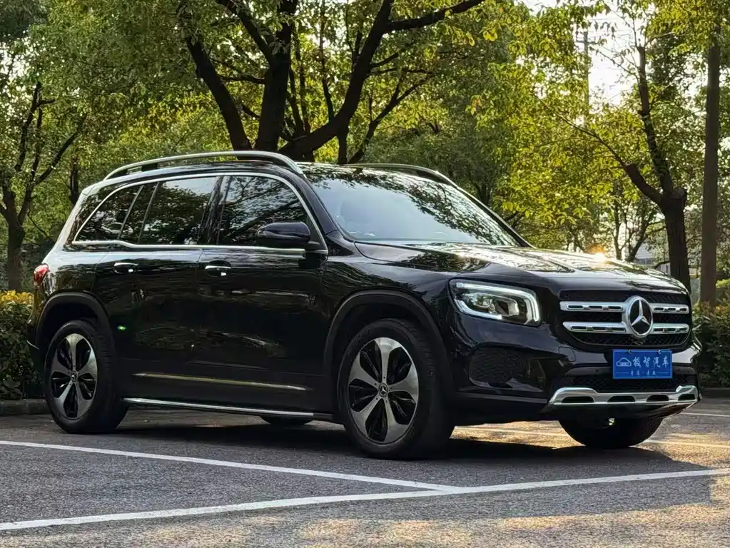 Mercedes-Benz GLB 2022 — фото 3