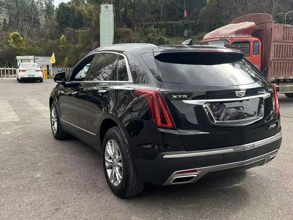 Cadillac XT5 2020 — фото 14