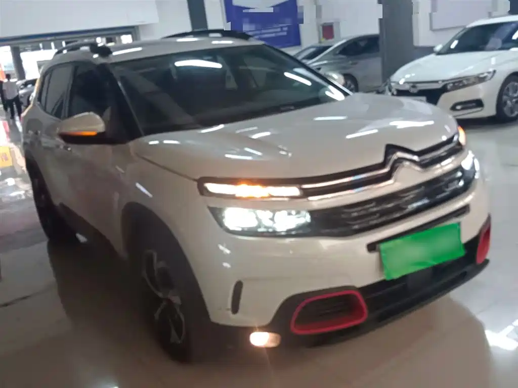 Citroen C5 AIRCROSS 2018 — фото 22