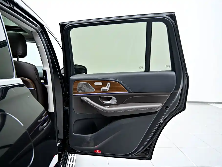 Mercedes-Benz GLS 2022 — фото 22