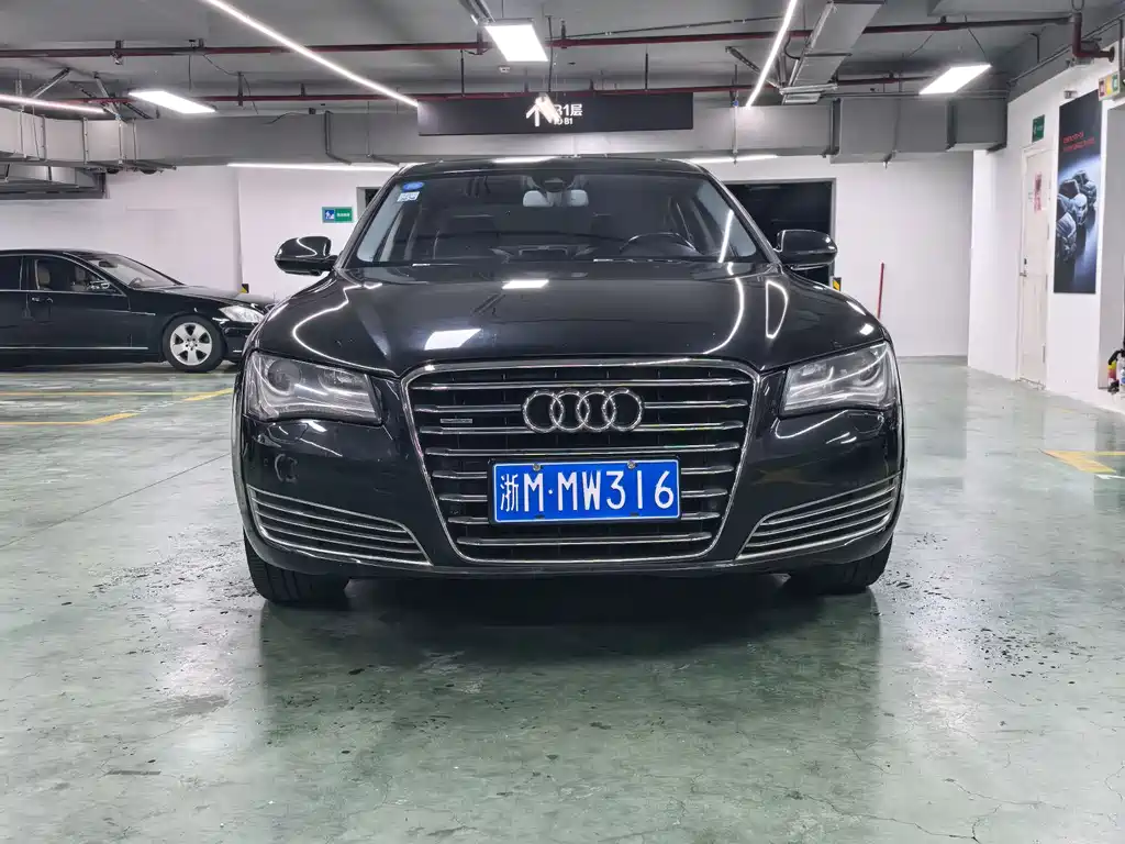 Audi A8 2013